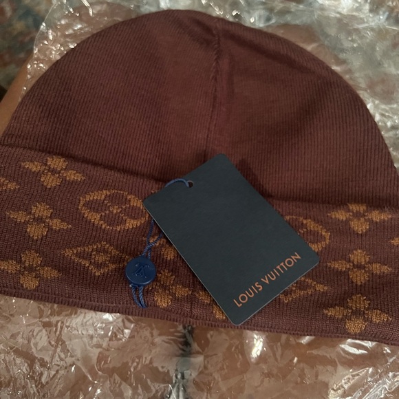 Name brand hats for men and women that will make every outfit pop price is each - Picture 16 of 16